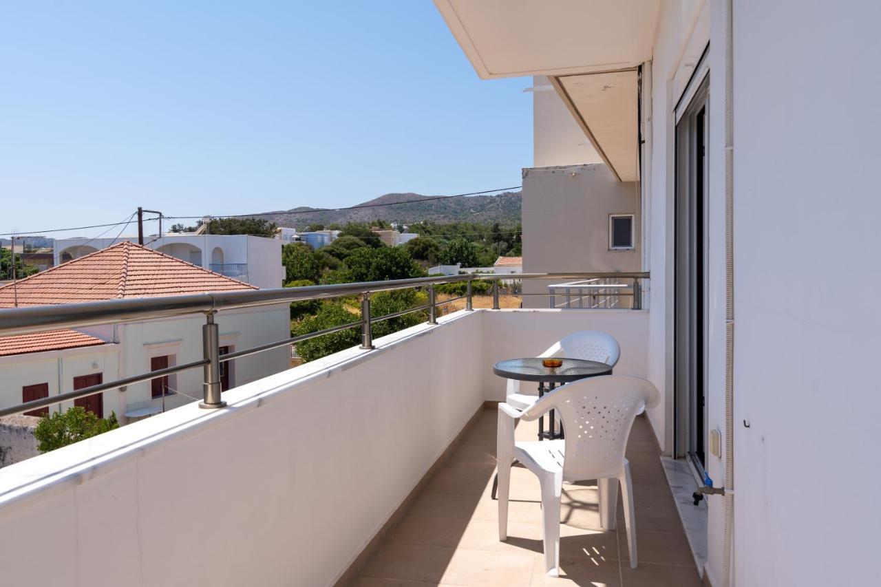 Lungo Mare Apartment Gennadi Ngoại thất bức ảnh