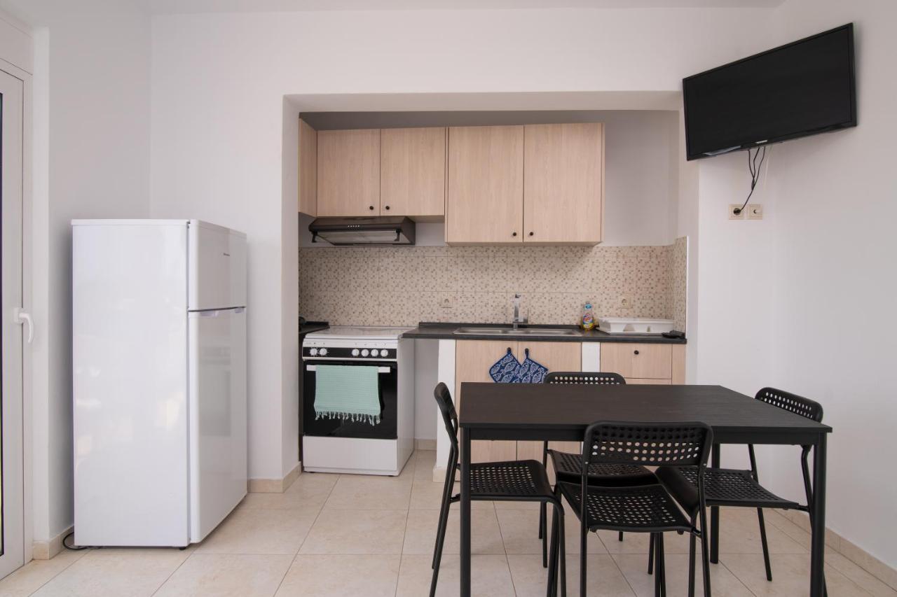 Lungo Mare Apartment Gennadi Ngoại thất bức ảnh
